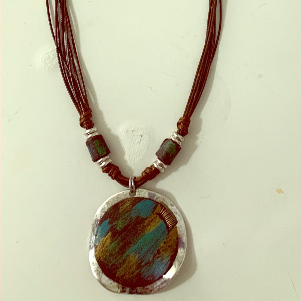 Necklace and earring set